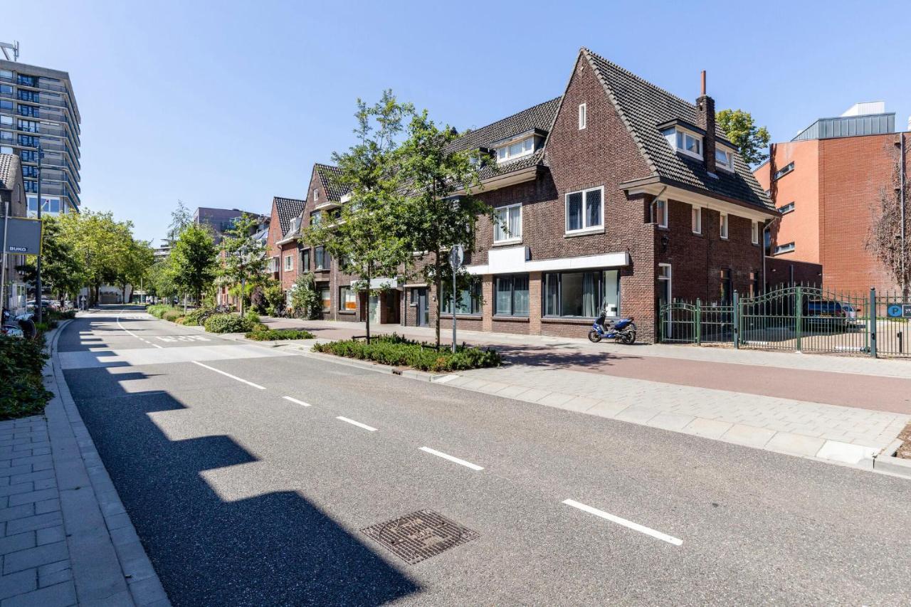 Hertog 2B Modern And Perfectly Located Apartment آيندهوفن المظهر الخارجي الصورة